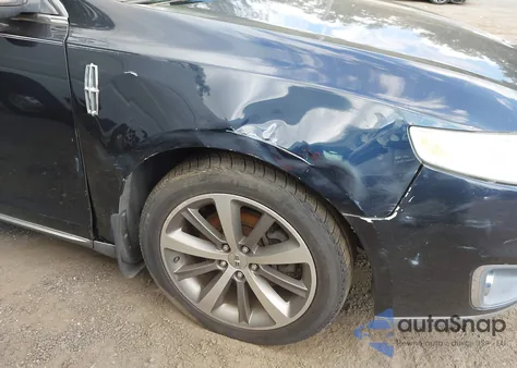 2009 Lincoln Mks z USA, uszkodzony, nr VIN 1LNHM93R09G613337